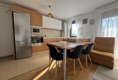 Apartament cu 2 camere decomandat, mobilat în Tractorul