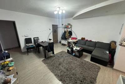 Apartament de vanzare Zona Decebal | Bloc privat, etaj 1 - 1
