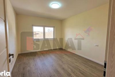 Casă cu 4 camere cu Teren 469 Mp în Terezian - 20