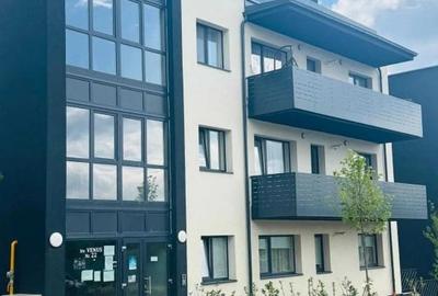 Apartament 2 camere, et intermediar, Baciu Petrom Apartament 2 camere, et intermediar, Baciu Petrom - 1