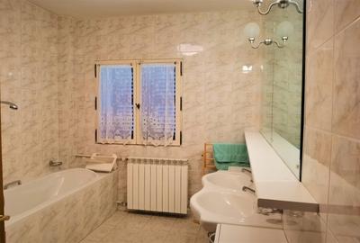 Castel  langa Breaza cu panorama directa spre Crucea Caraiman - 8