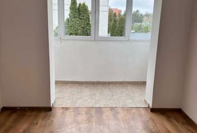 Apartament cu 2 camere semidecomandat în Fălticeni