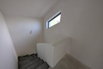 Casă individuală cu 5 camere cu Teren 300 Mp în Tunari - 18