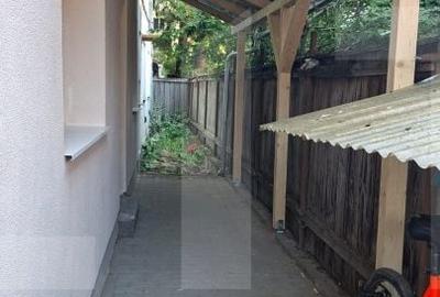 Apartament cu 3 camere în Central - 3