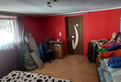 Vand casa cu 5 camere - 3