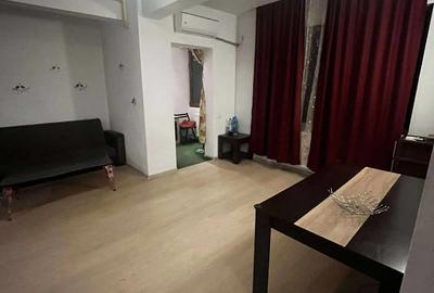 Proprietar, inchiriez apt.2 camere, decomandat, situat la 15 minute de AFI Cotroceni - 10