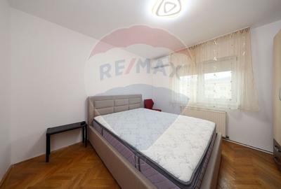 Apartament nou renovat, 3 camere, 2 bai, strada Paraului! - 17