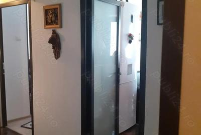 Vanzare Apartament cu 2 cam, cf.1 decomandat etajul 3, mobilat si utilat complet, in Zona Plantelor - 12