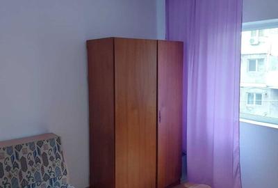 Apartament cu 3 camere semidecomandat în Rovinari - 7