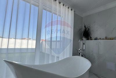 Apartament cu 4 camere decomandat în Central - 13