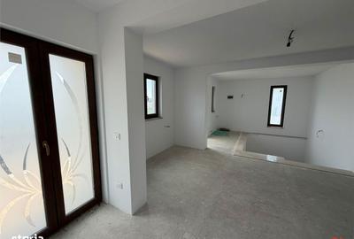 Casă cu 4 camere în Petrești - 20