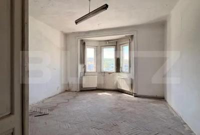 Spațiu comercial, de 1,200 mp, în Central - 1