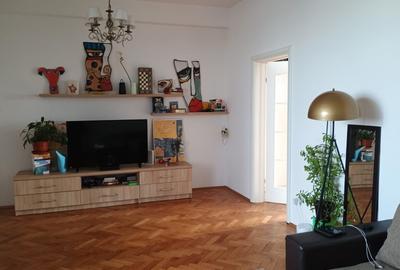 Magheru 2 camere spatios si renovat, mobilat elegant. - 5