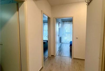 Apartament cu 3 camere decomandat, mobilat în Tractorul - 14