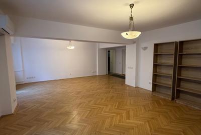 Apartament cu 3 camere semidecomandat în Universitate - 3