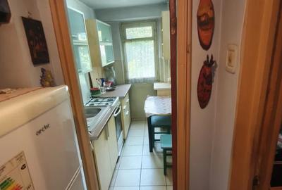 Vanzare apartament doua camere Militari Lujerului - 4