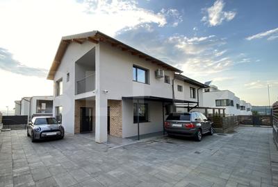 Casa alipita, 180 mp utili, acces privat, zona Vivo