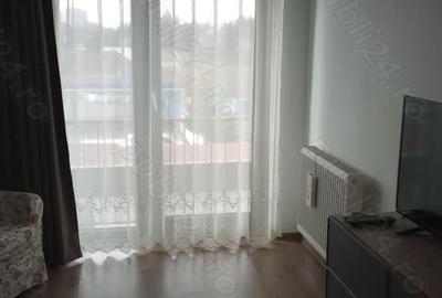 Garsonieră decomandată în Central - 2