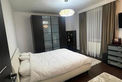 Apartament cu 3 camere decomandat, mobilat în Central - 3