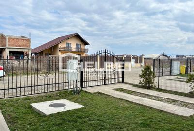 Duplex cu 2 camere cu Canalizare în Sânpetru - 8