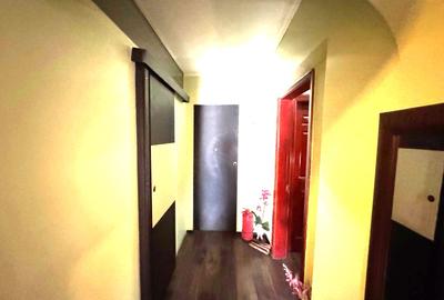 OCAZIE ! APARTAMENT 4 CAMERE LA PRET DE 3 P-TA UNIRII- FANTANI - CASA POPORULUI OCAZIE ! APARTAMENT 4 CAMERE LA PRET DE 3 P-TA UNIRII- FANTANI - CASA POPORULUI - 5