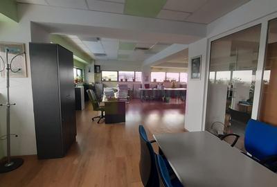 Spațiu industrial, de 1,250 mp, în 1 Decembrie - 53