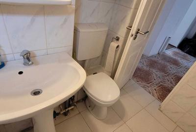 Apartament cu 3 camere decomandat în Central - 15