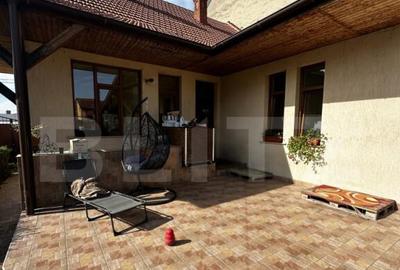 Casa de vanzare, cu 4 camere, 120 mp, Zona Piata Mare - 14