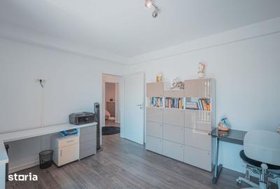 Casă cu 5 camere cu Teren 347 Mp în Arpașu de Jos - 4
