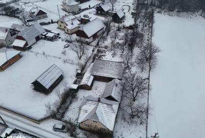 Casă cu 4 camere cu Teren 2414 Mp în Central - 9