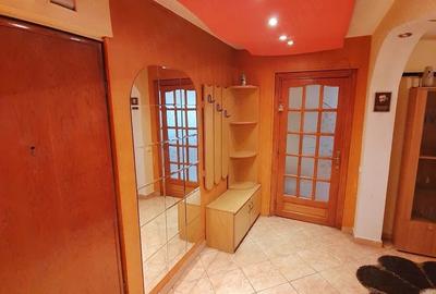 Apartament cu 2 camere decomandat în Central - 1