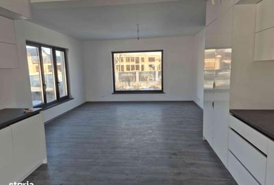 Casă cu 4 camere cu Teren 2700 Mp în Bilca - 9