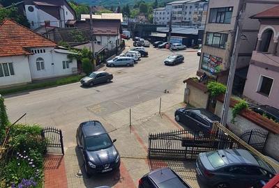 Apartament cu 3 camere în Central - 15