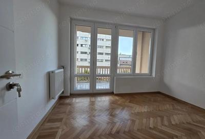 Romana Coloane apartament 3 camere de vanzare - 14