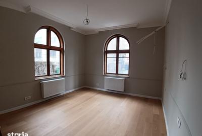 Apartament cu 4 camere în Dorobanți - 13