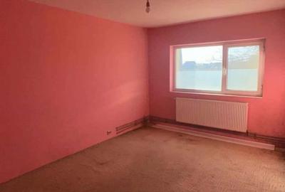 Apartament cu 3 camere decomandat în Central - 10