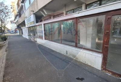 Spa?iu comercial de 155mp de inchiriat in zona Craiovi... - 2
