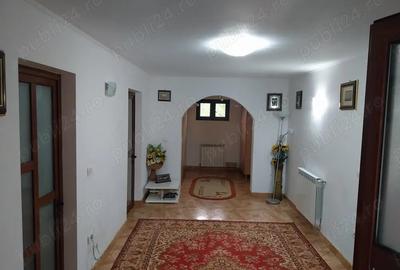 Casa de vanzare Petre?ti - 4