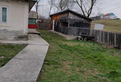 Casă cu 4 camere în Central - 3