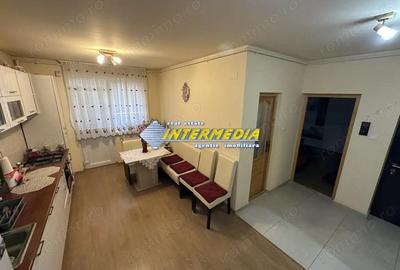 Apartament 2 camere Bloc Nou CENTRU cu Balcon 7 mp. mansarda Boxa 12 mp Parcare mobilat si utilat - 15