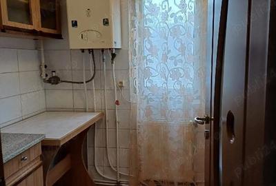 Apartament cu 2 camere decomandat în Horia - 10