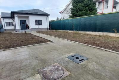 Casă cu 3 camere cu Teren 300 Mp în Uverturii - 2