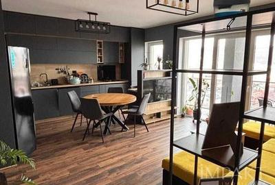 Apartament cu 4 camere în Central