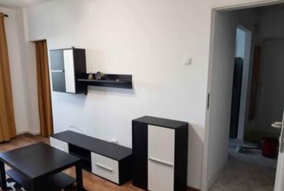 Spațiu comercial, de 58 mp, în Gării - 10