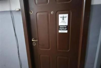 Apartament cu 2 camere nedecomandat în 15 Noiembrie - 10