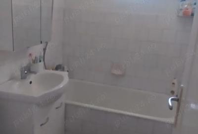 Garsonieră decomandată în Central - 2