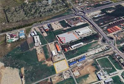 Teren de 4500 mp, în Domnești