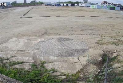 Teren de 18000 mp, în Exterior Vest - 3