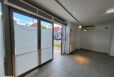 Spațiu comercial, de 75 mp, în IAR - 4