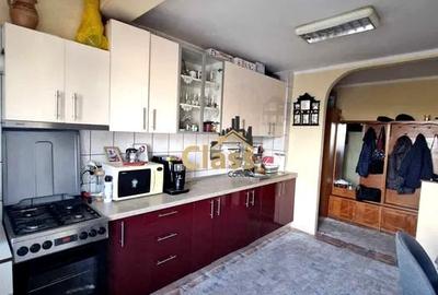 Apartament cu 2 camere decomandat, mobilat în Între Lacuri - 2